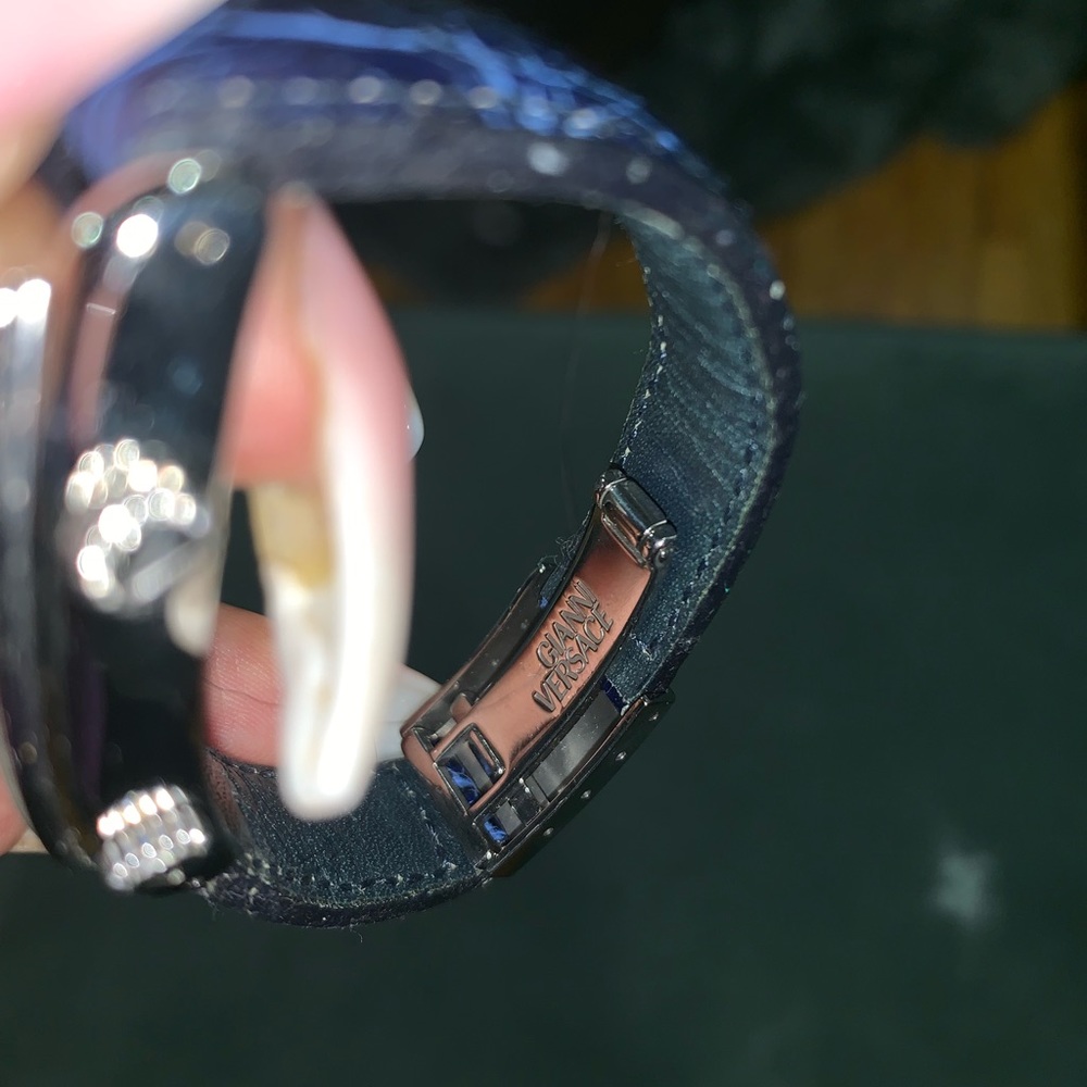 Versace watch - Picture 4 of 6